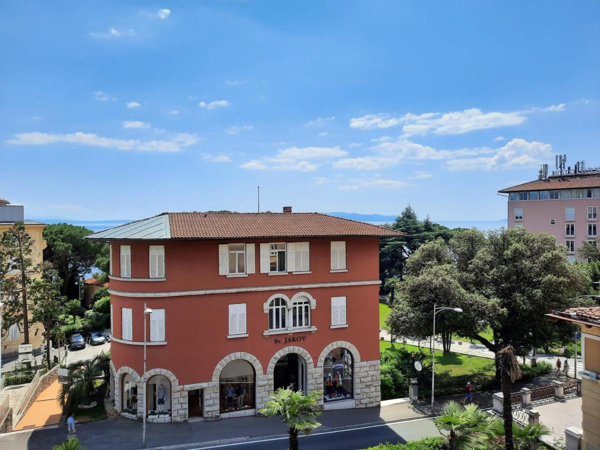 Sunny Park Opatija Apartment Exterior photo